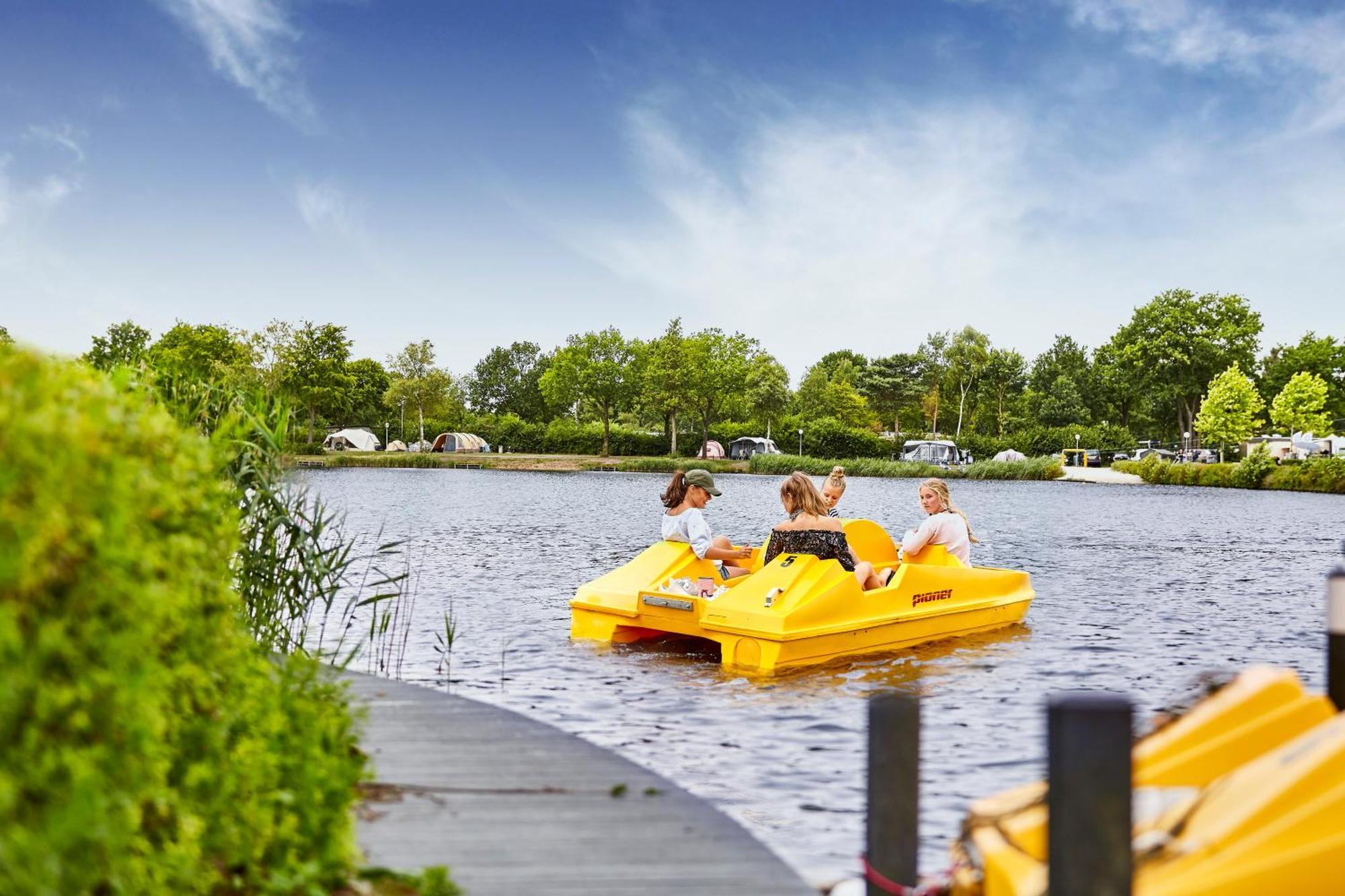 Estivo Premium Mobile Homes On Holidaypark Terspegelt Eersel Zewnętrze zdjęcie