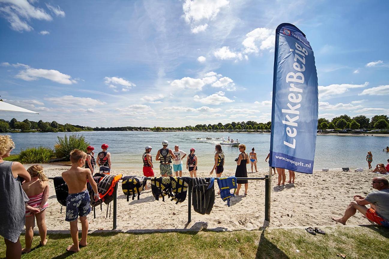 Estivo Premium Mobile Homes On Holidaypark Terspegelt Eersel Zewnętrze zdjęcie